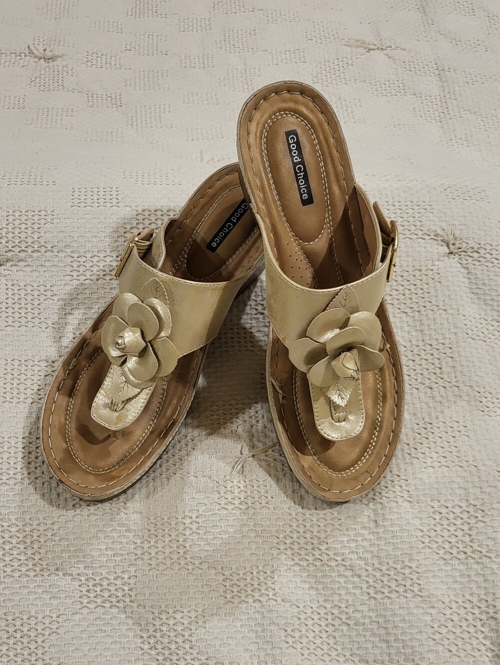 Good Chioce Gold Floral Thong Sandals for Women